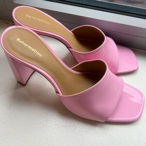 NEW - Reformation heels